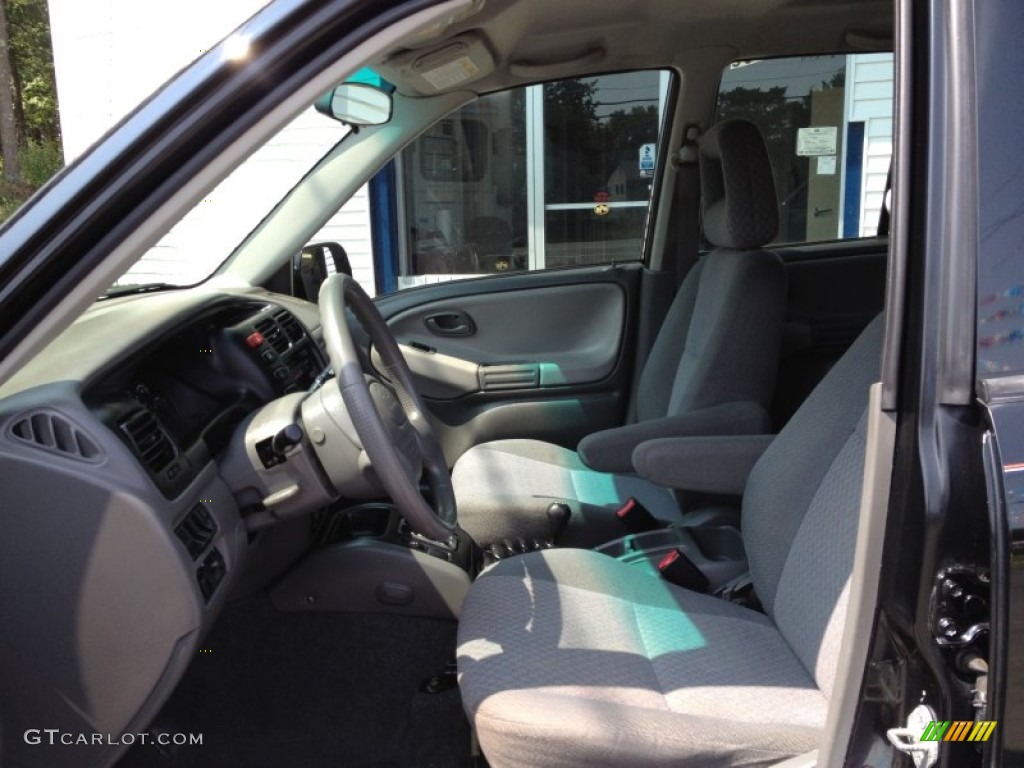 2003 Tracker 4WD Hard Top - Black / Medium Gray photo #16