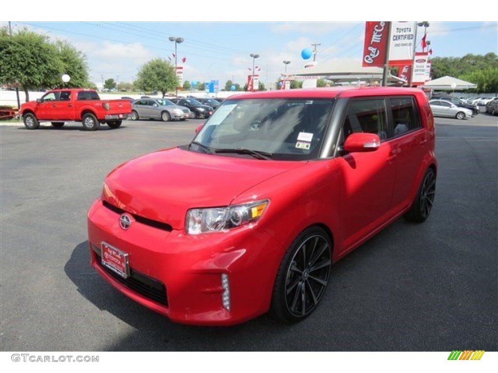 2014 xB  - Absolutely Red / Dark Gray photo #3