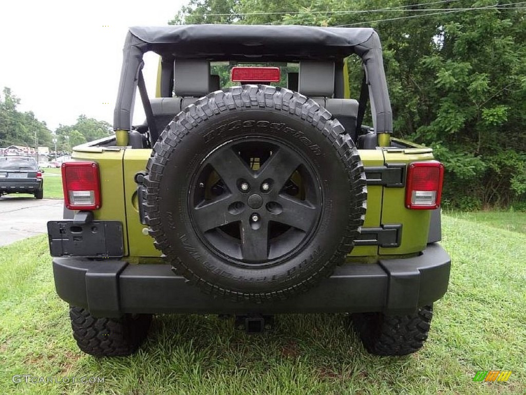 2008 Wrangler Unlimited Rubicon 4x4 - Rescue Green Metallic / Dark Slate Gray/Med Slate Gray photo #8