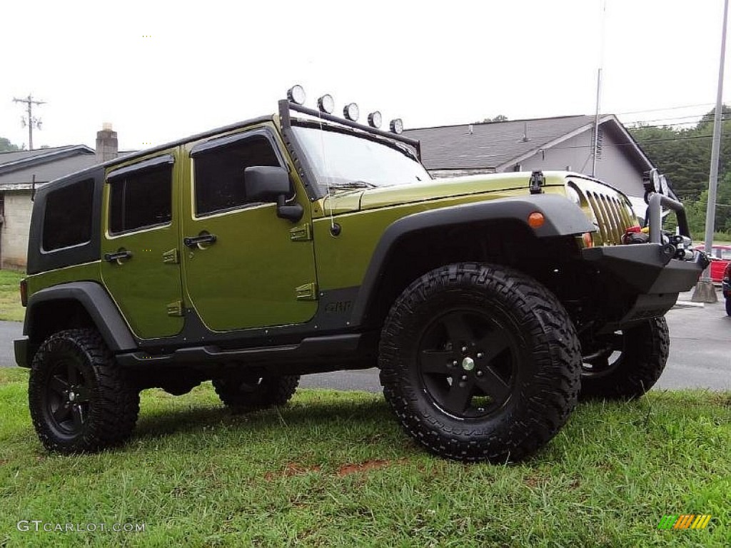 2008 Wrangler Unlimited Rubicon 4x4 - Rescue Green Metallic / Dark Slate Gray/Med Slate Gray photo #15