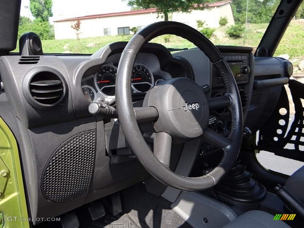 2008 Wrangler Unlimited Rubicon 4x4 - Rescue Green Metallic / Dark Slate Gray/Med Slate Gray photo #24