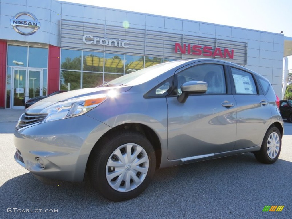 2015 Versa Note S Plus - Magnetic Gray / Charcoal photo #1