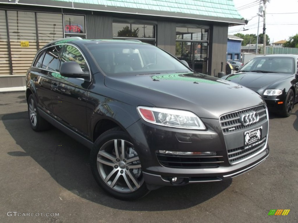 2007 Q7 4.2 quattro - Lava Gray Pearl Effect / Black photo #2