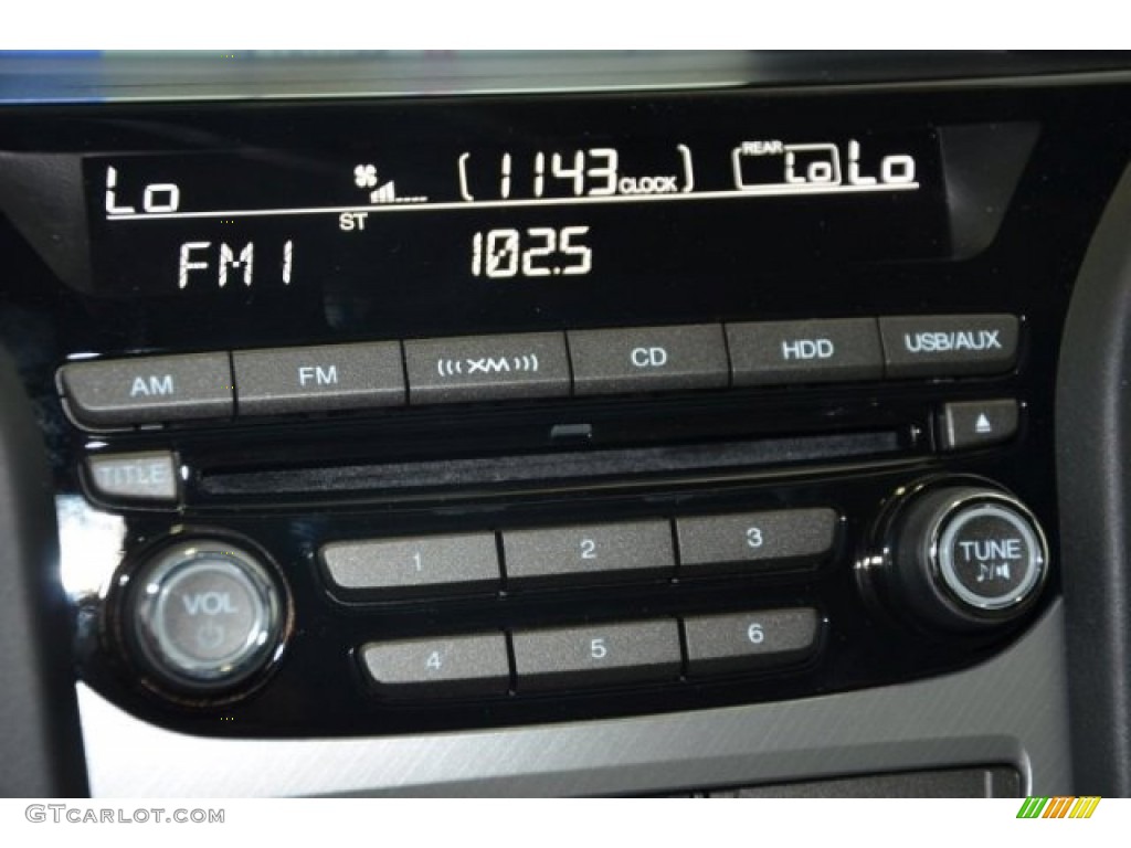 2015 Pilot EX-L - Alabaster Silver Metallic / Gray photo #14