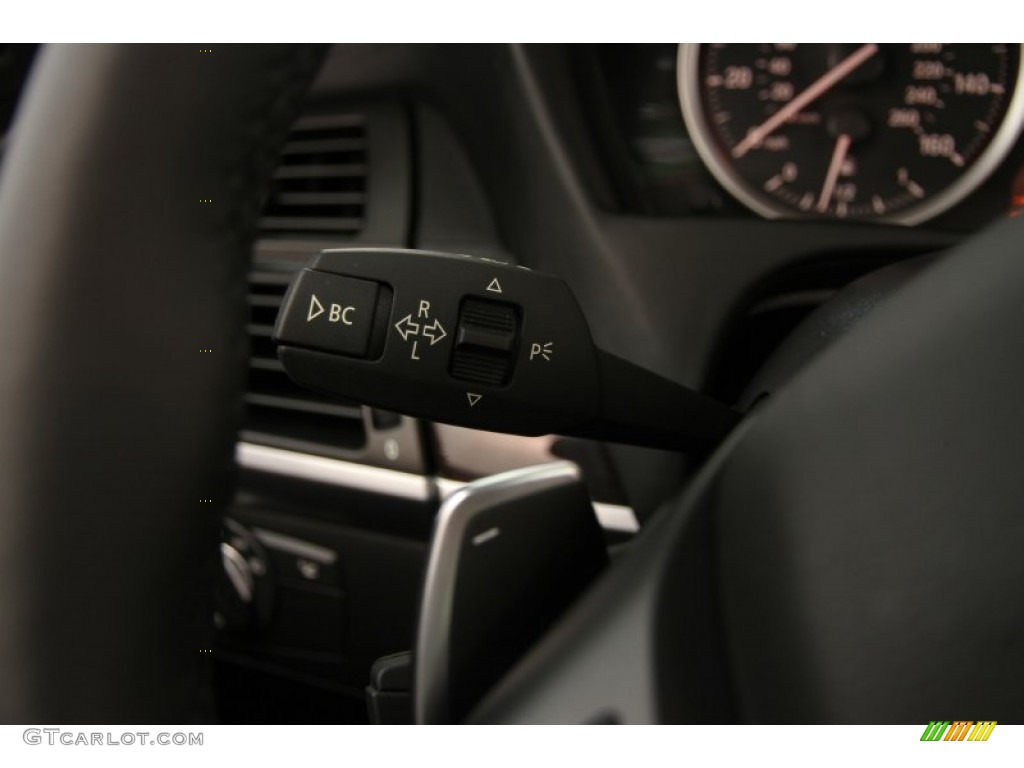2013 BMW X6 xDrive50i Controls Photo #95869171