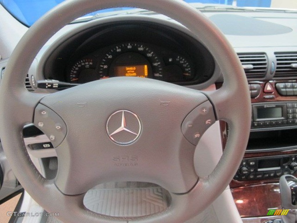 2003 Mercedes-Benz C 320 Sedan Steering Wheel Photos