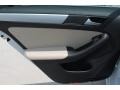 Pure White - Jetta SE Sedan Photo No. 19