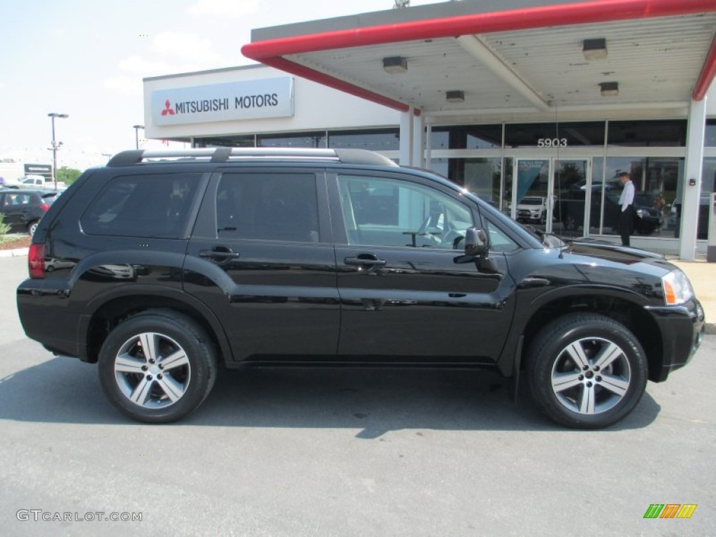 2011 Endeavor SE AWD - Kalapana Black / Black photo #8