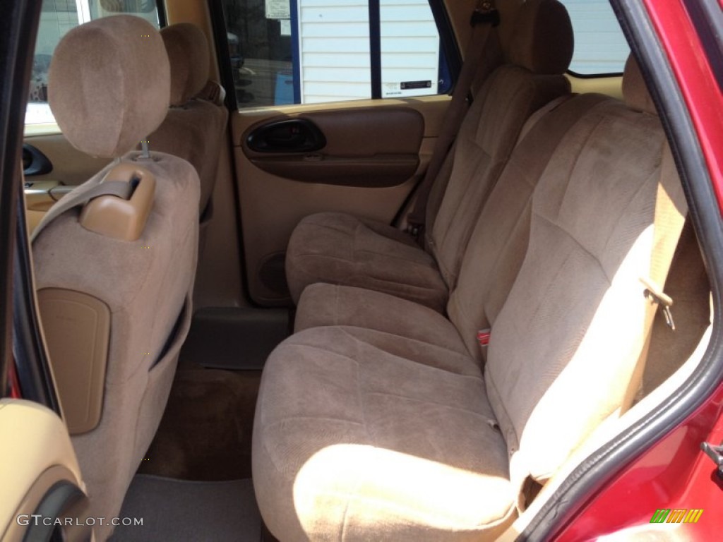 2002 TrailBlazer LS 4x4 - Majestic Red Metallic / Medium Oak photo #21