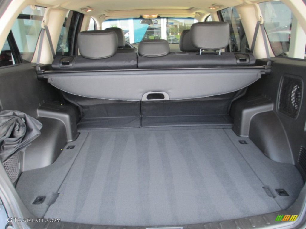 2011 Endeavor SE AWD - Kalapana Black / Black photo #35