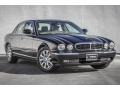 Ebony Black - XJ XJ8 Photo No. 11