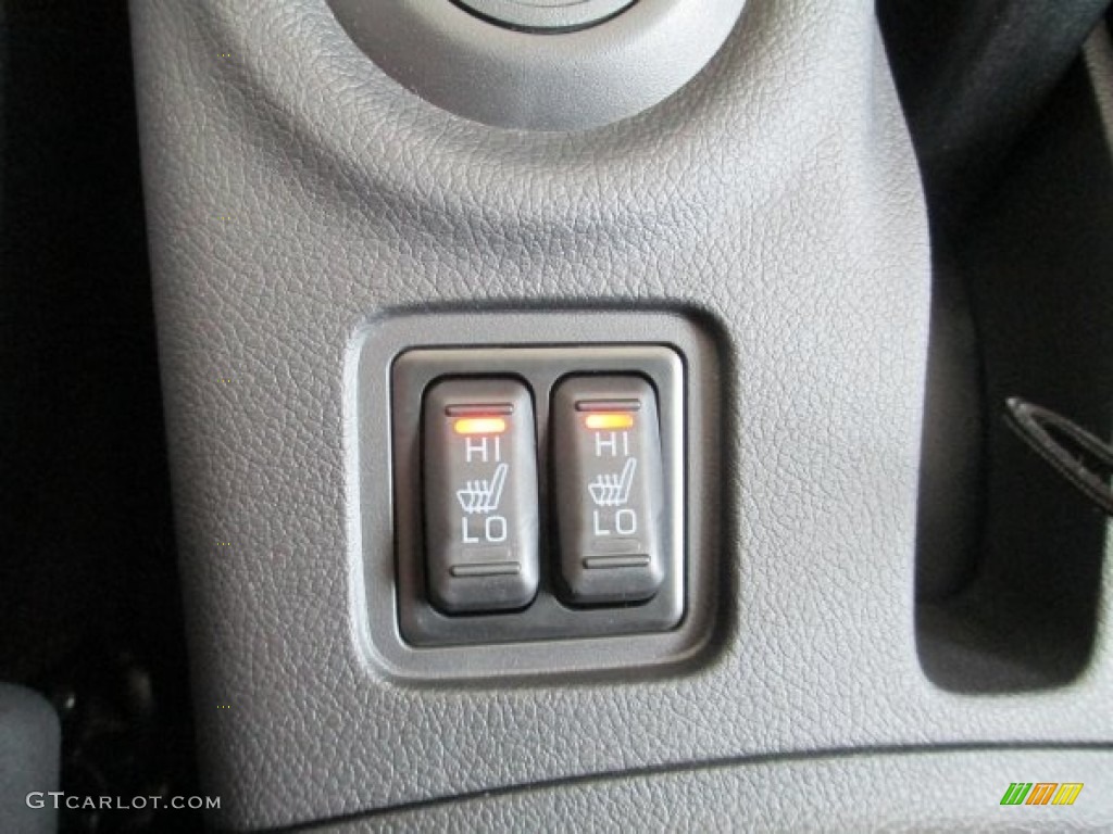 2015 Mitsubishi Outlander SE Controls Photo #95878174