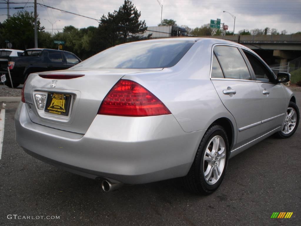 2006 Accord EX Sedan - Alabaster Silver Metallic / Black photo #5