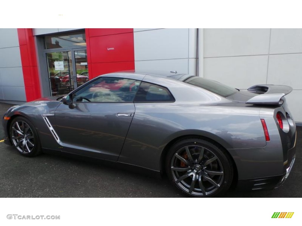 2015 GT-R Premium - Gun Metallic / Black photo #1