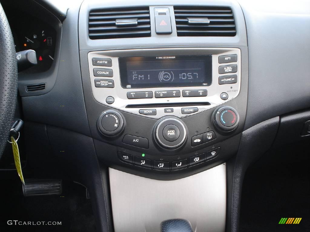 2006 Accord EX Sedan - Alabaster Silver Metallic / Black photo #24