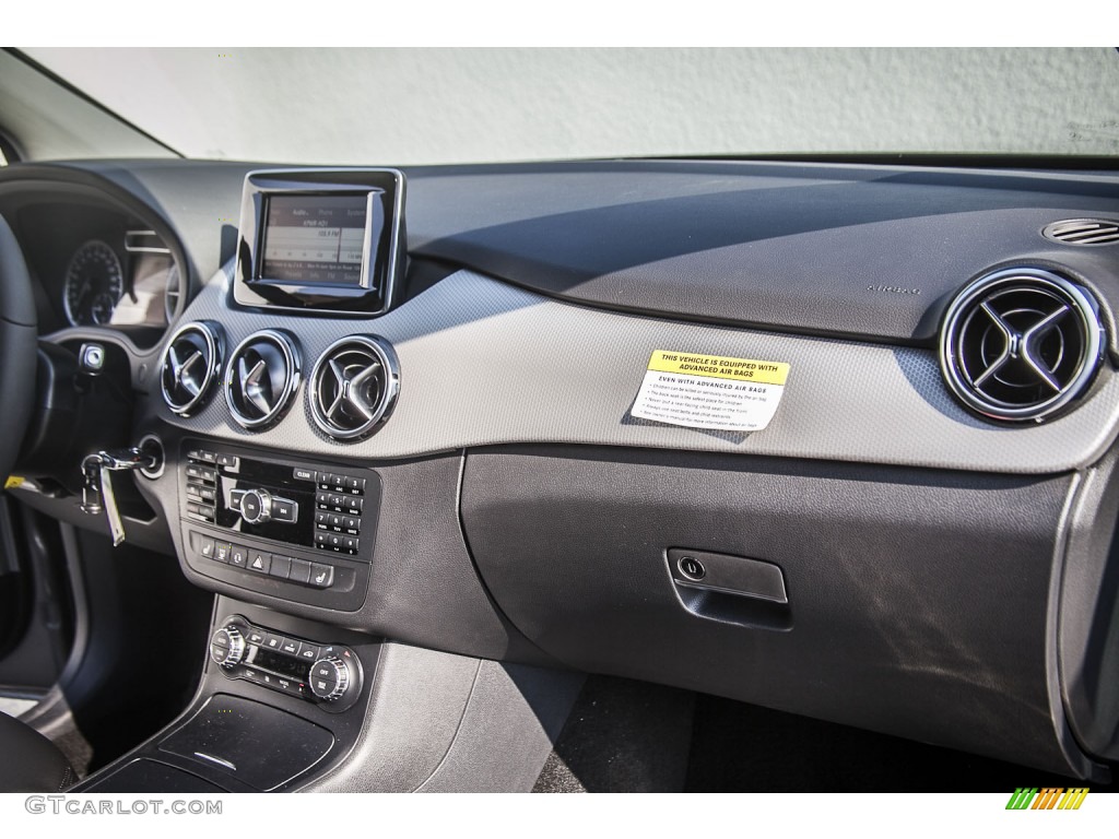 2014 Mercedes-Benz B Electric Drive Black Dashboard Photo #95883423