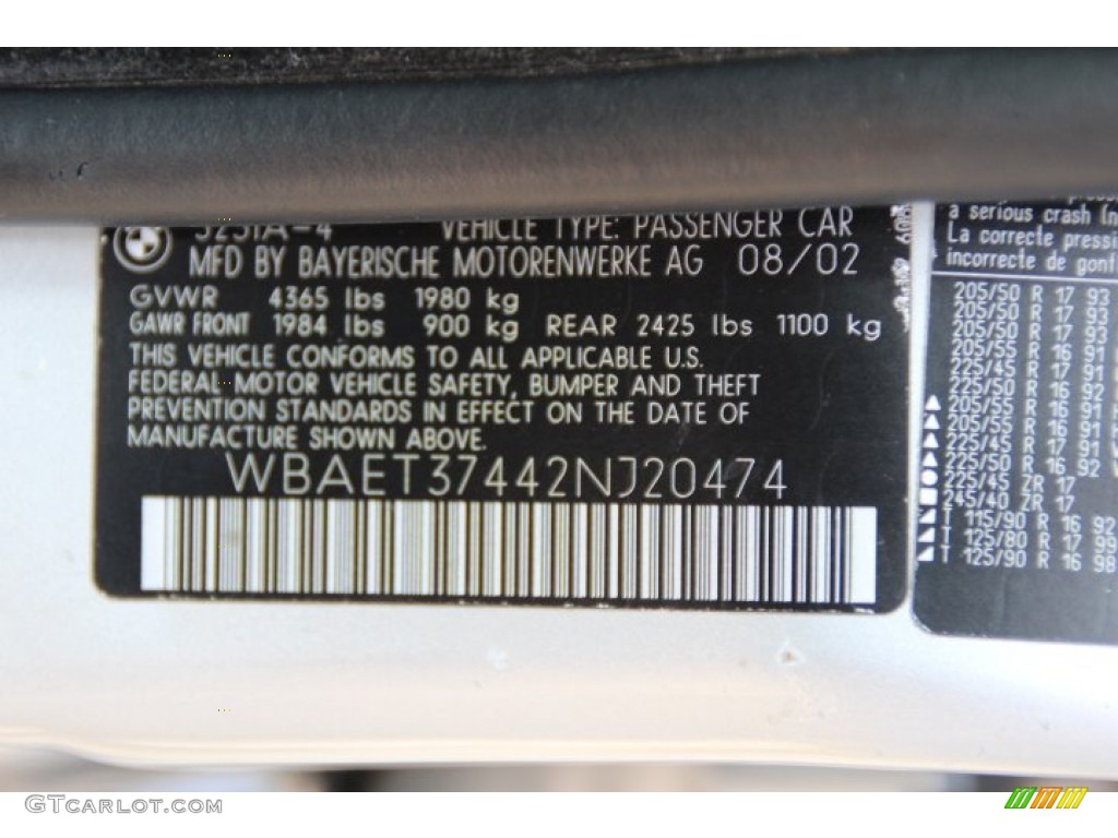 2002 3 Series 325i Sedan - Titanium Silver Metallic / Black photo #22