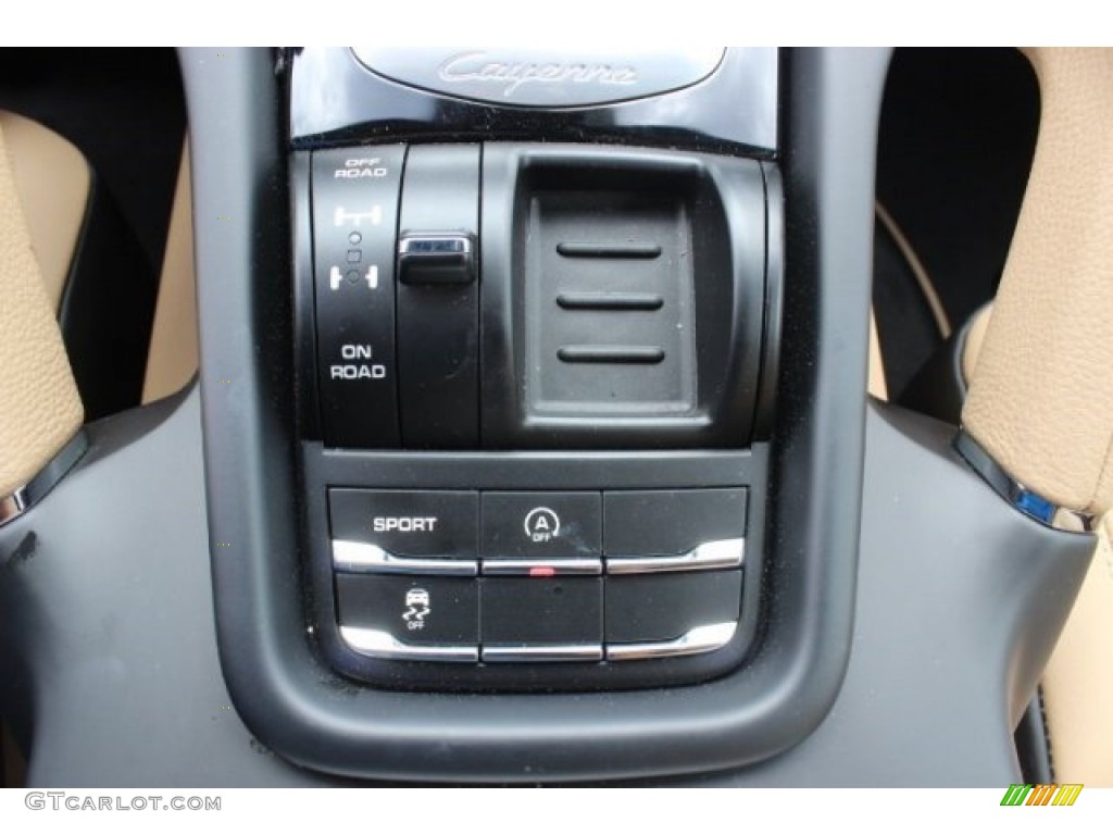 2014 Porsche Cayenne Platinum Edition Controls Photo #95885593
