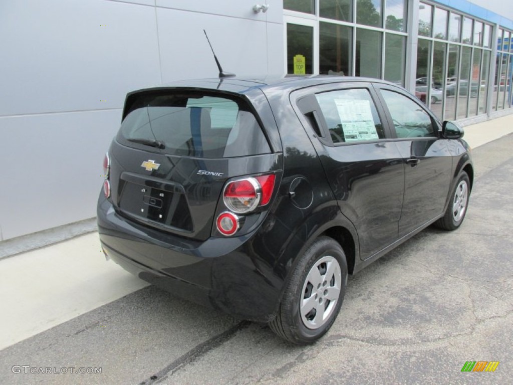 Black Granite Metallic 2014 Chevrolet Sonic LS Hatchback Exterior Photo #95887156