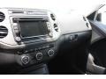 Deep Black Metallic - Tiguan SE 4Motion Photo No. 14