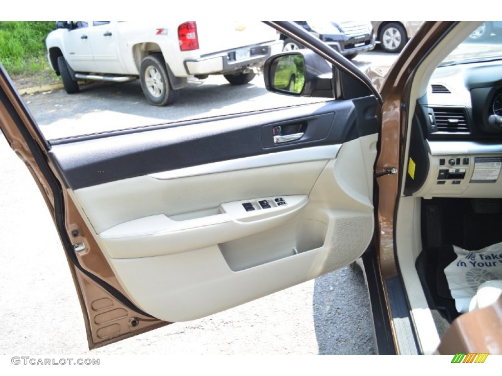 2011 Outback 2.5i Premium Wagon - Caramel Bronze Pearl / Warm Ivory photo #20