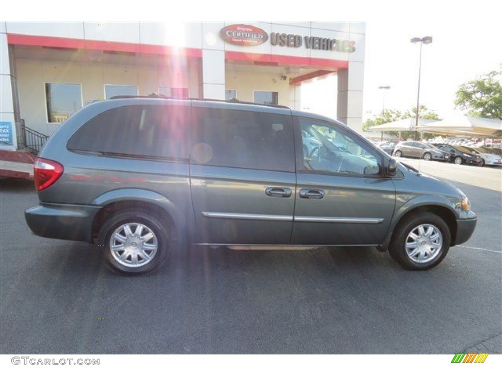 2006 Town & Country Touring - Magnesium Pearl / Medium Slate Gray photo #8