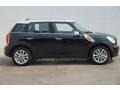 Absolute Black Metallic - Cooper Countryman Photo No. 2