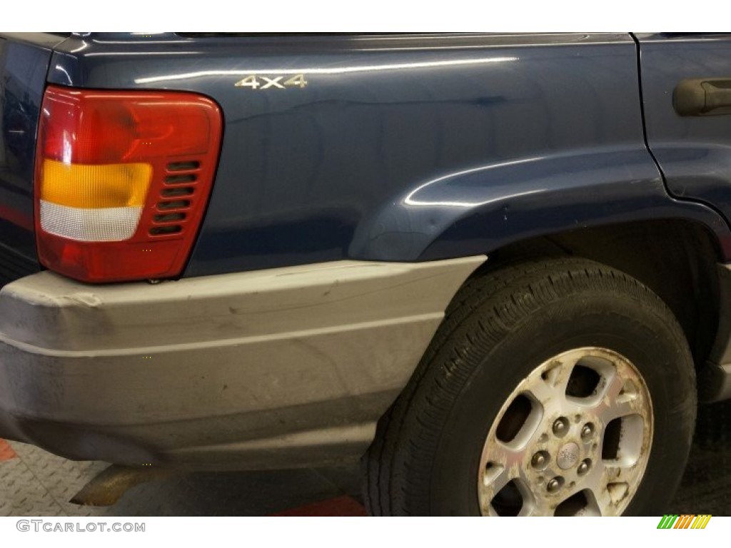 2000 Grand Cherokee Laredo 4x4 - Patriot Blue Pearlcoat / Agate photo #50