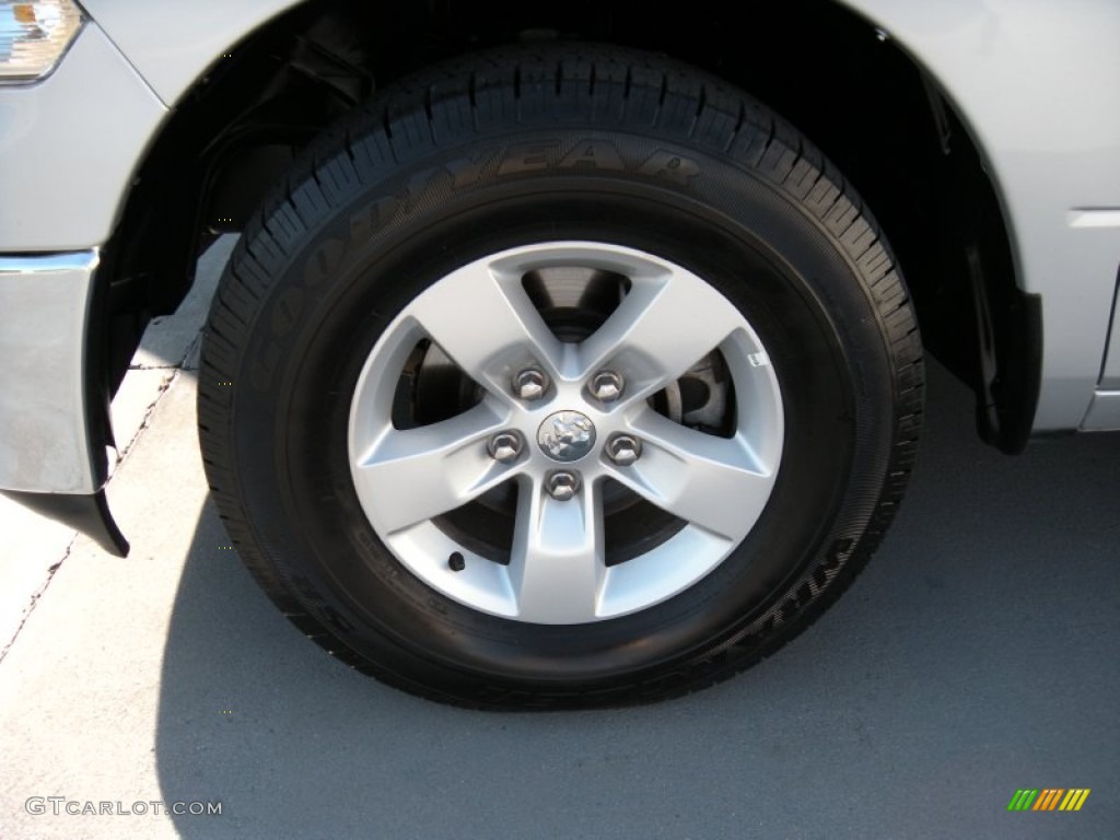 2014 1500 SLT Quad Cab - Bright Silver Metallic / Black/Diesel Gray photo #11