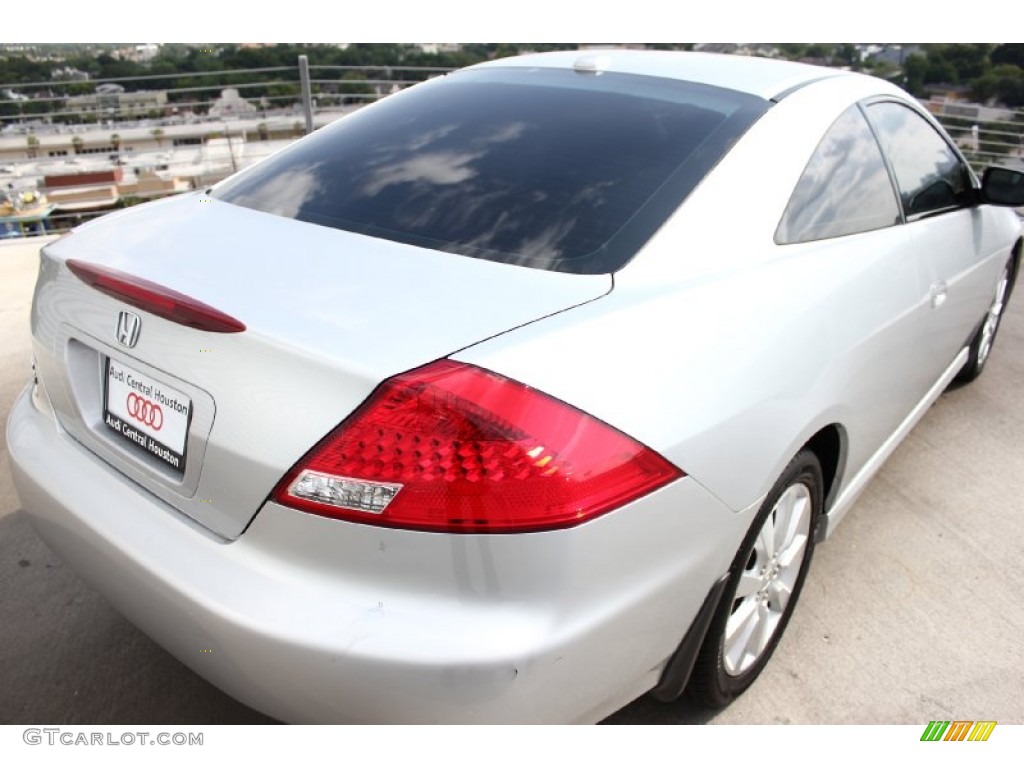 2006 Accord EX V6 Coupe - Alabaster Silver Metallic / Gray photo #8