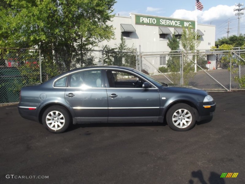 2003 Passat GLS Sedan - Blue Anthracite Pearl / Beige photo #6