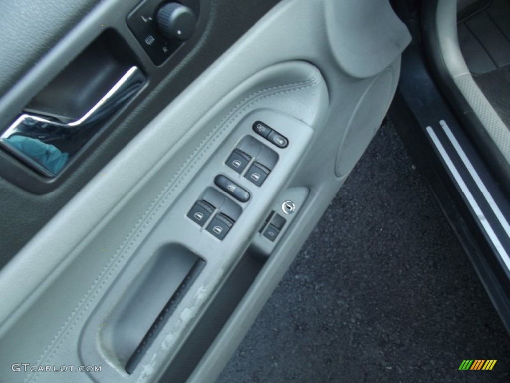 2003 Passat GLS Sedan - Blue Anthracite Pearl / Beige photo #17