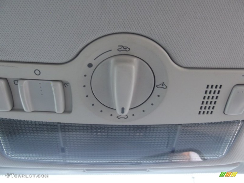 2003 Passat GLS Sedan - Blue Anthracite Pearl / Beige photo #25