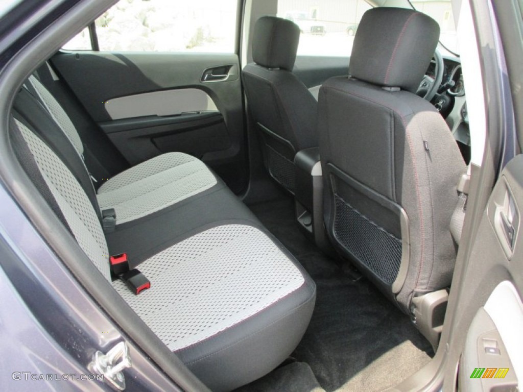 2013 Chevrolet Equinox LS Rear Seat Photos