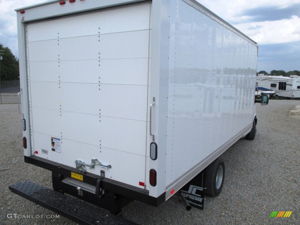 2014 Savana Cutaway 3500 Commercial Moving Truck - Summit White / Medium Pewter photo #20