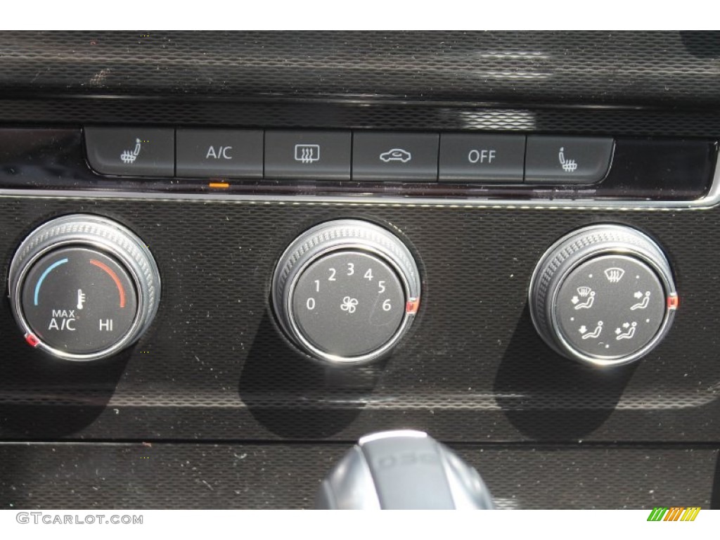 2015 Volkswagen Golf GTI 4-Door 2.0T S Controls Photo #95905858