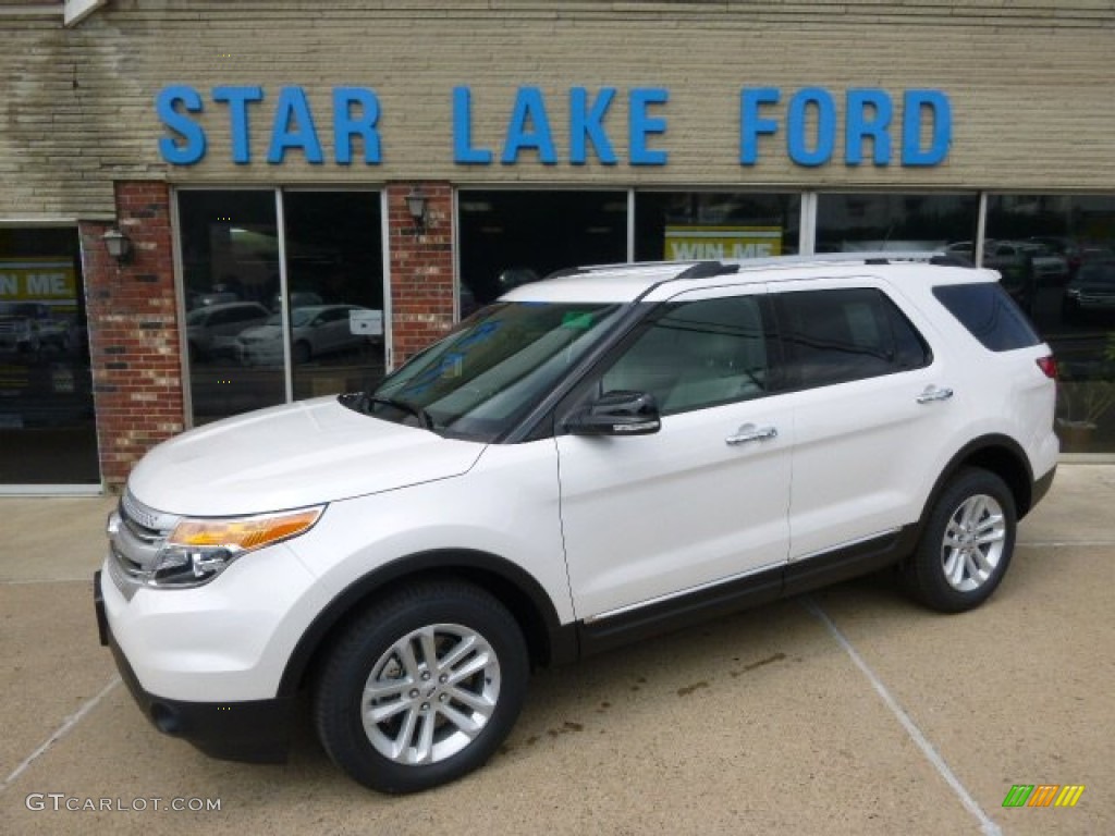 2015 Explorer XLT 4WD - White Platinum / Medium Light Stone photo #1