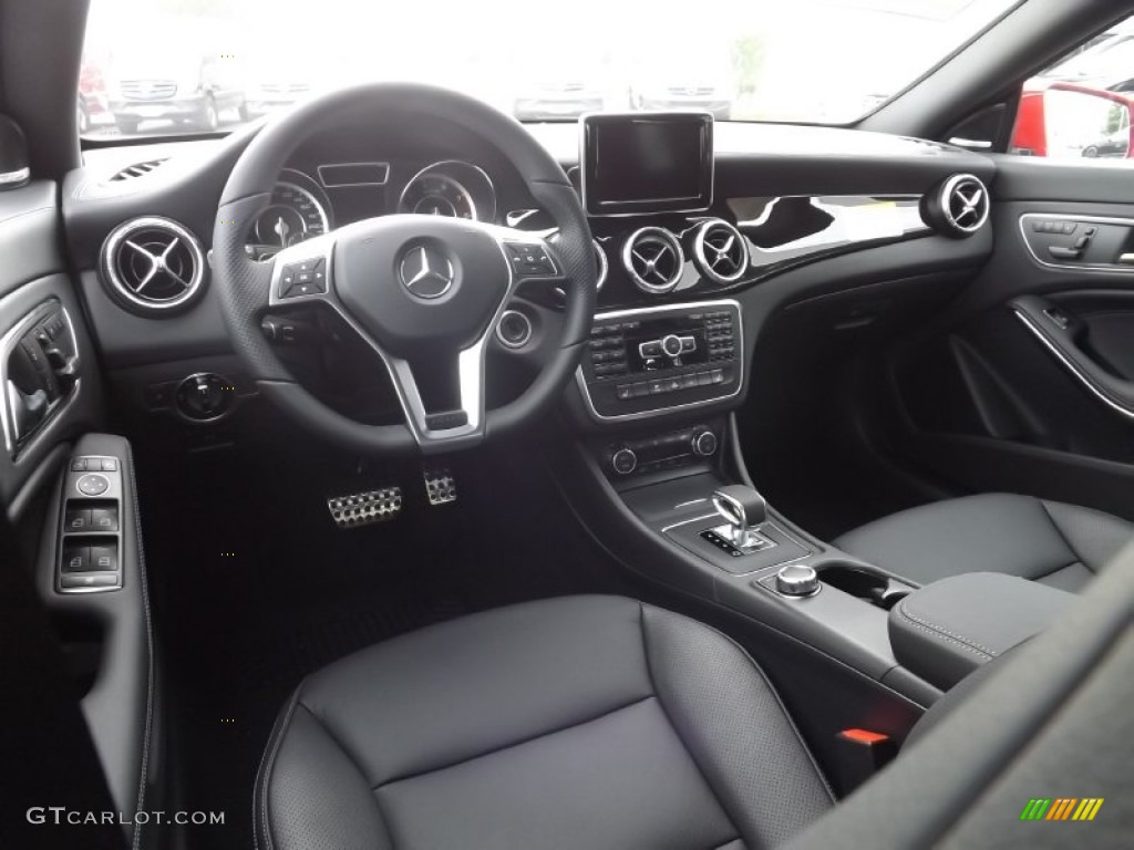 Black Interior 2014 Mercedes-Benz CLA 45 AMG Photo #95913610