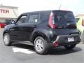 2014 Shadow Black Kia Soul 1.6  photo #4