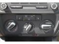 Black - Jetta SE Sedan Photo No. 14