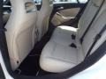Cirrus White - CLA 250 Photo No. 8