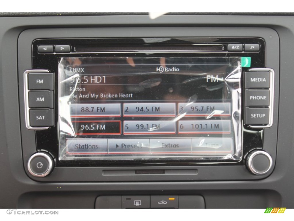 2014 Volkswagen Jetta GLI Controls Photo #95921761
