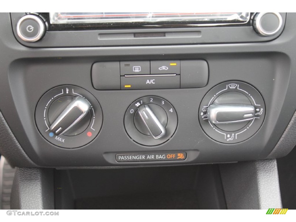 2014 Volkswagen Jetta GLI Controls Photo #95921786