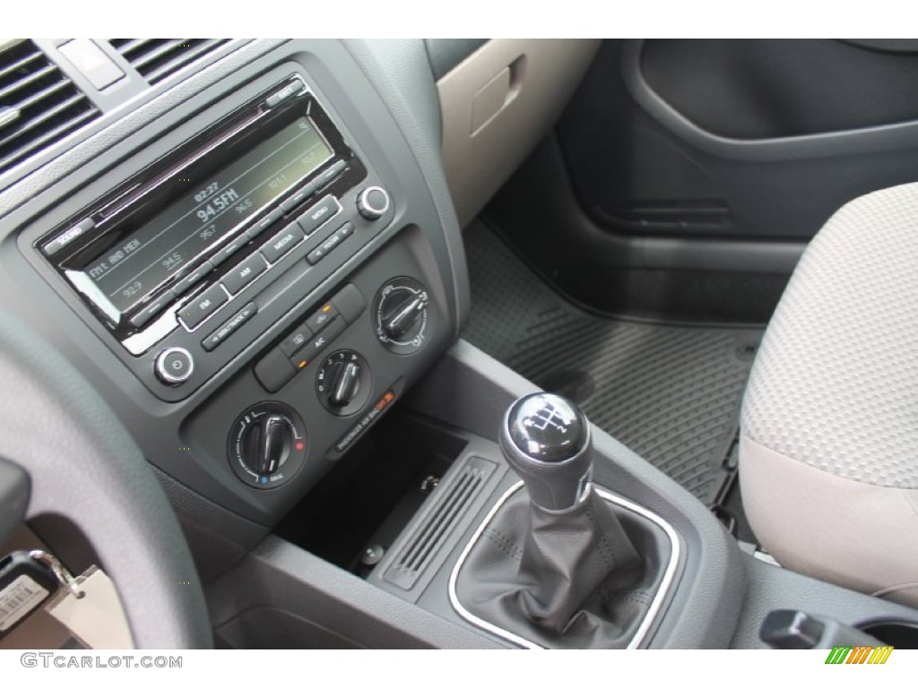 2014 Volkswagen Jetta S Sedan 5 Speed Manual Transmission Photo #95923342