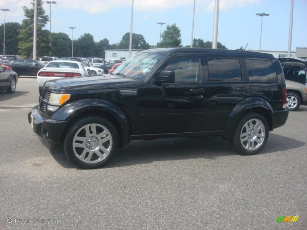 2007 Nitro R/T - Black / Dark Slate Gray photo #10