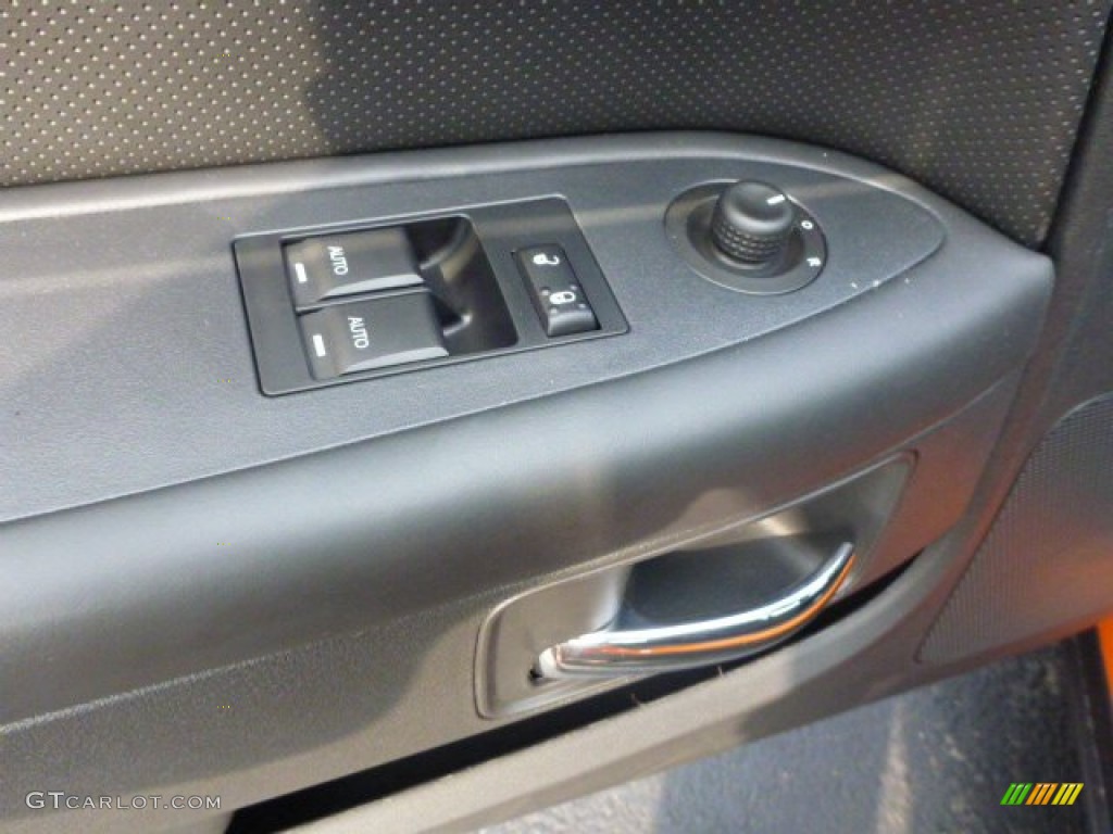 2014 Challenger R/T Classic - Header Orange / Dark Slate Gray photo #12