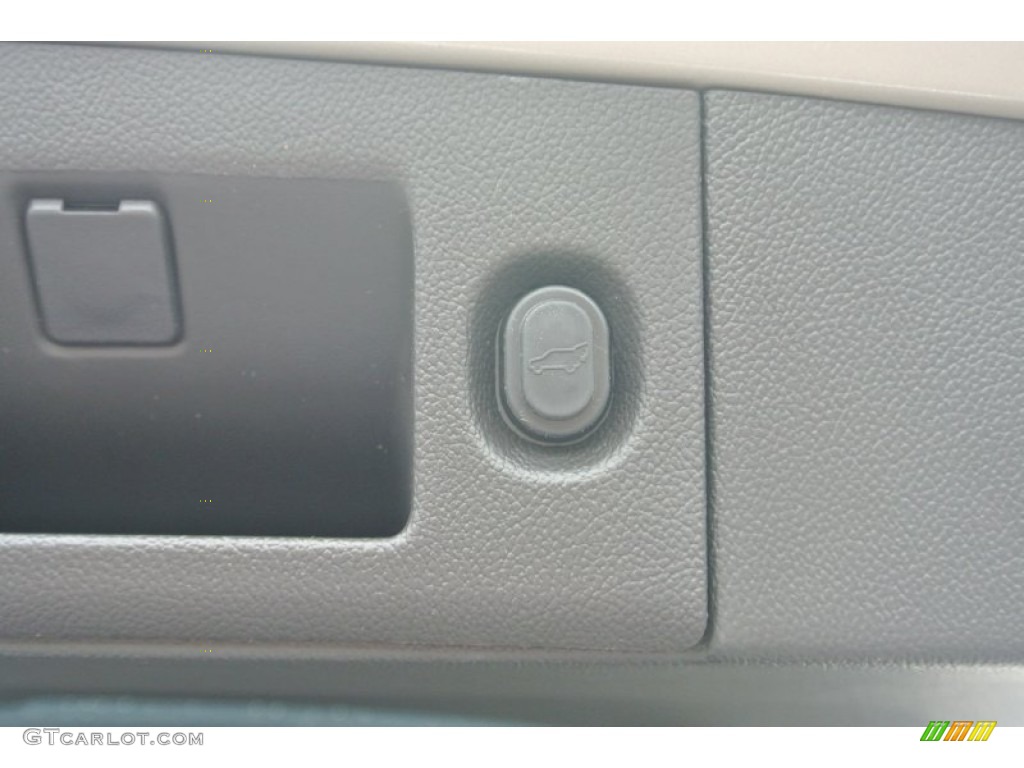 2015 Tahoe LTZ 4WD - Champagne Silver Metallic / Jet Black photo #21