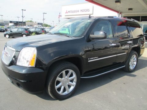 2009 GMC Yukon Denali AWD Data, Info and Specs