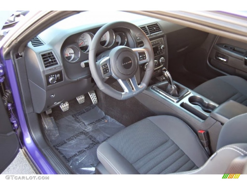 Dark Slate Gray Interior 2013 Dodge Challenger SRT8 Core Photo #95948105