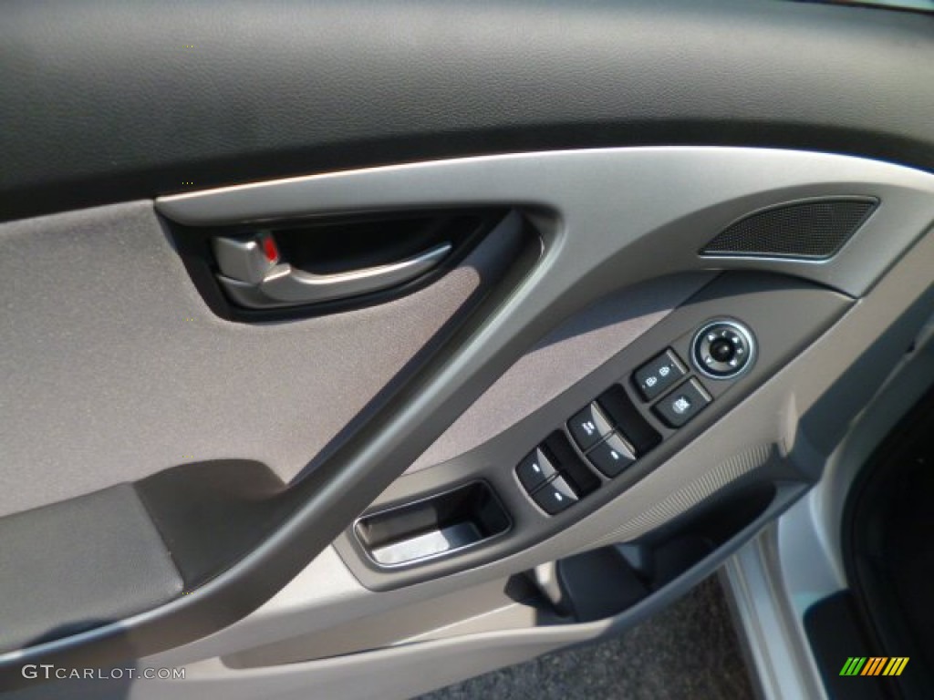 2015 Elantra SE Sedan - Shimmering Air Silver / Gray photo #16